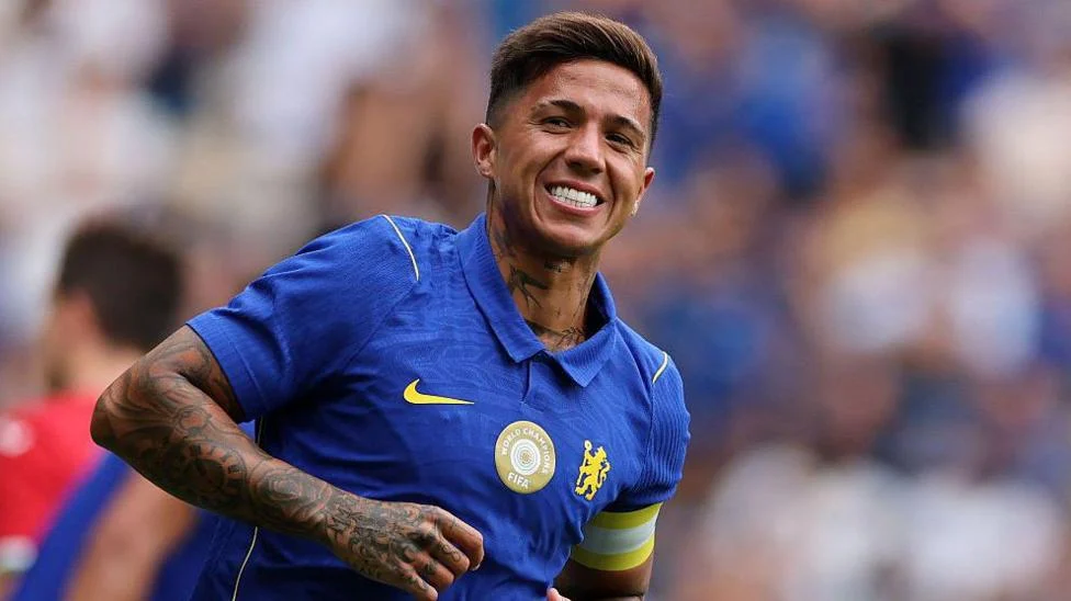 Enzo Fernandez Faces Hostile Reception at Stamford Bridge During Chelsea’s Win Over Real Sociedad