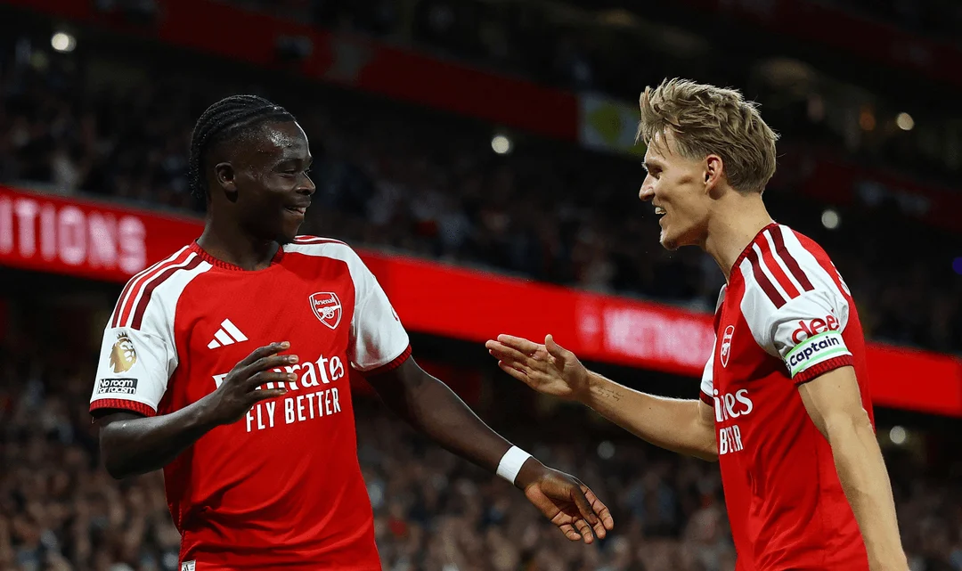 Arsenal Begin Premier League Title Defense With Dominant 3-0 Victory Over Coventry