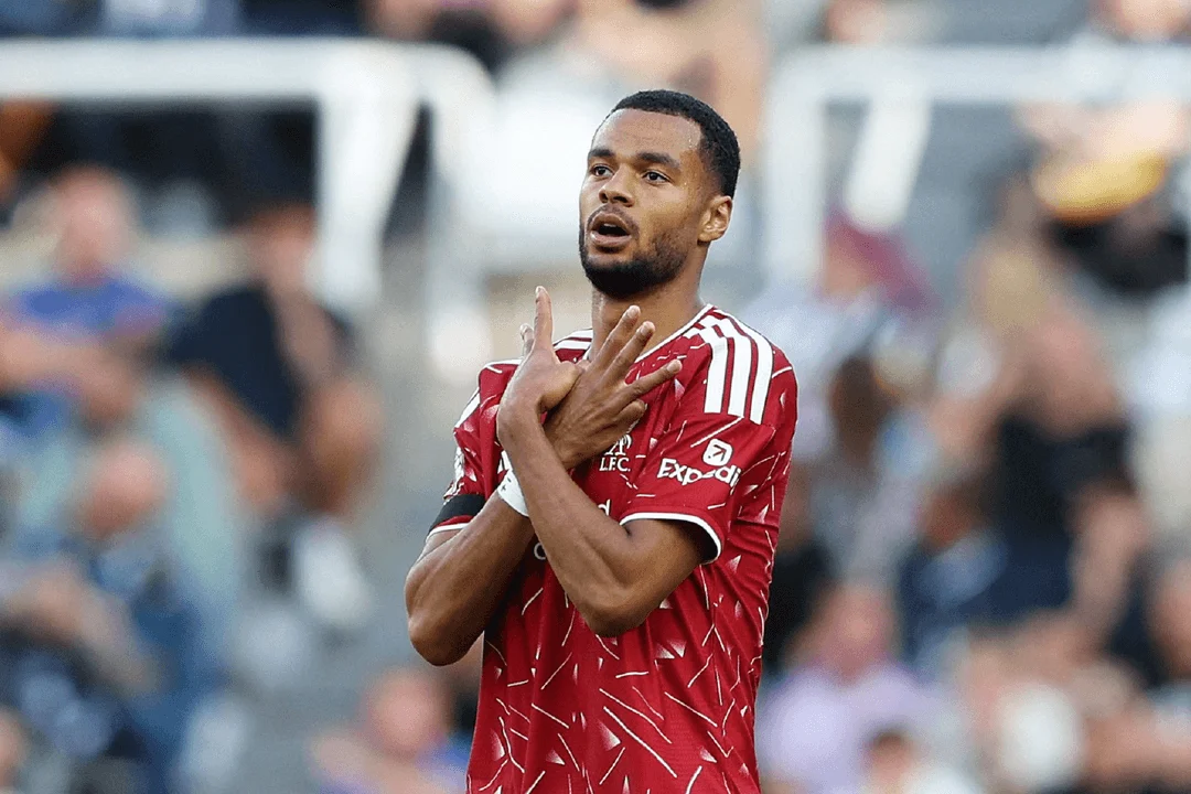 Virgil van Dijk Urges Liverpool to Retain Cody Gakpo Amid Manchester City Interest