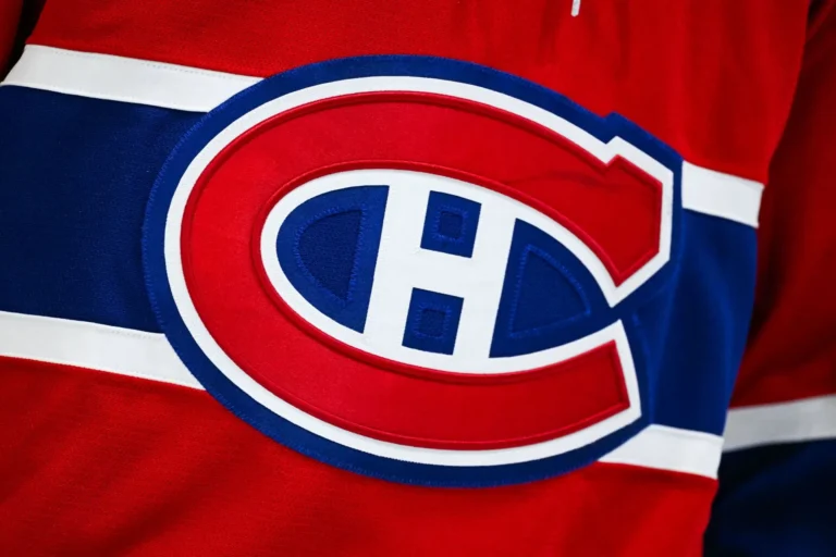 Montreal Canadiens Eye Right-Shot Defenseman Options Amid NHL Trade Speculation