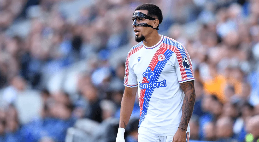 Nottingham Forest Secure Signing of Colombian Defender Daniel Muñoz from Crystal Palace