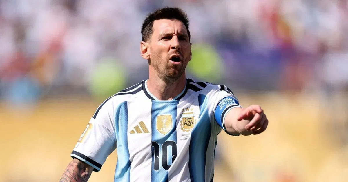 Spain Fans Outraged After RefCam Footage Reveals Referee’s Plea to Lionel Messi