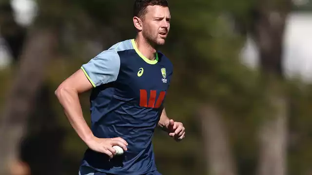 Josh Hazlewood Returns for Darwin Test as Australia Confirms Batting Order