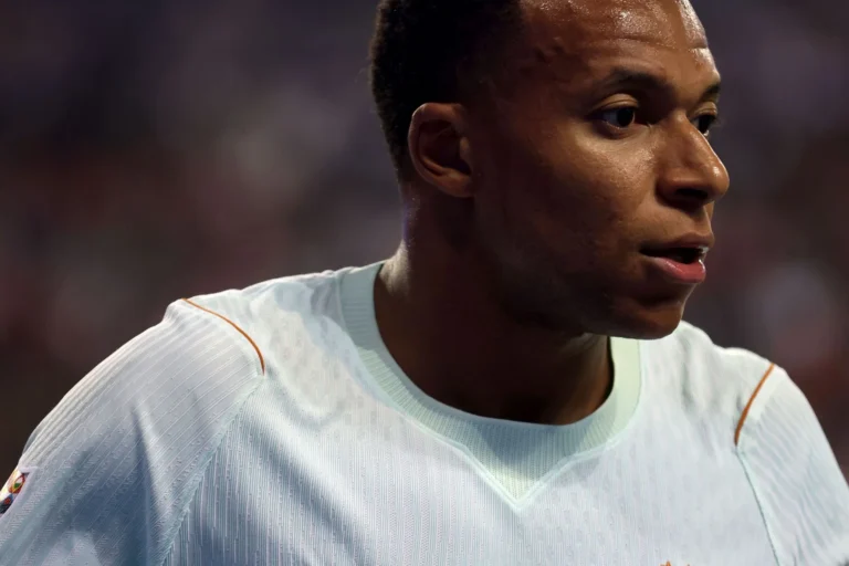 Mbappe Injured During France's UEFA Nations League Victory