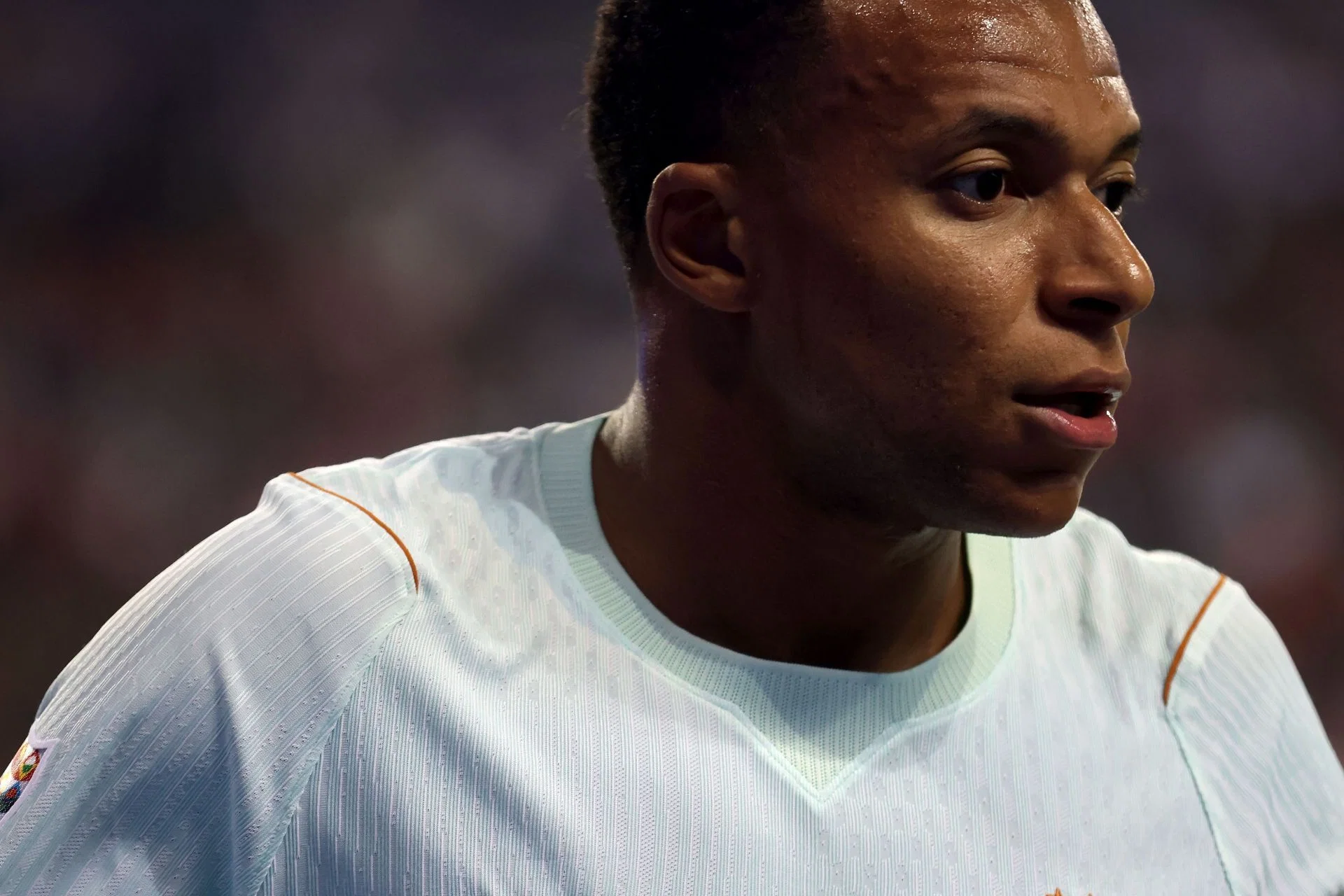 Mbappe Injured During France’s UEFA Nations League Victory