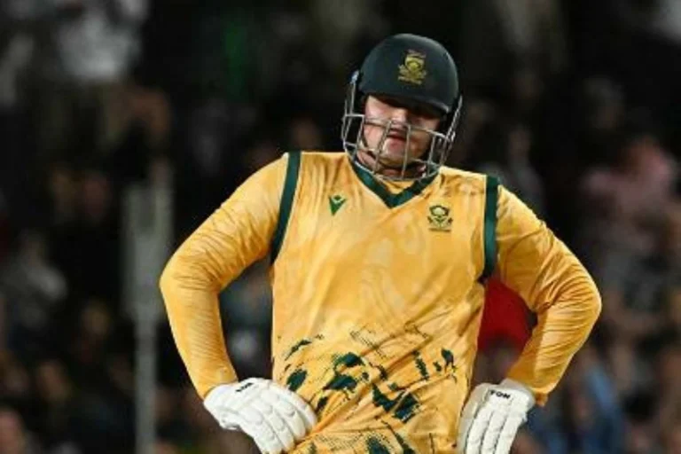 Lhuan-dre Pretorius Century Leads South Africa to Tri-Series Final Victory Over Namibia
