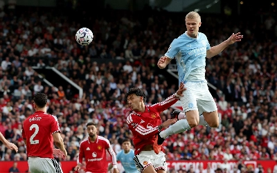 Erling Haaland Leads 10-Man Manchester City to Victory Over Manchester United