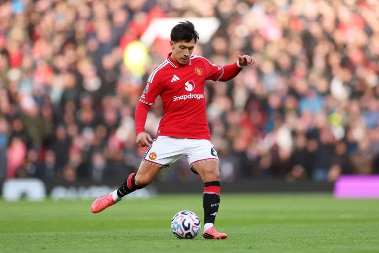 Manchester United Eyeing Fulham's Calvin Bassey Amid Defensive Uncertainty