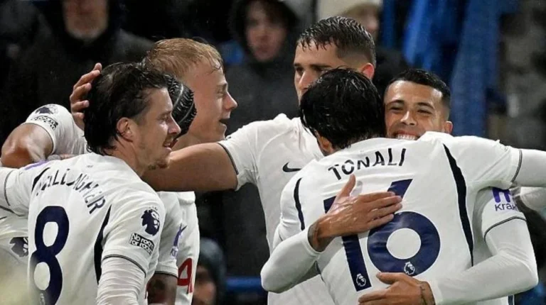 Tottenham Secure Rare Chelsea Victory to Climb Premier League Table