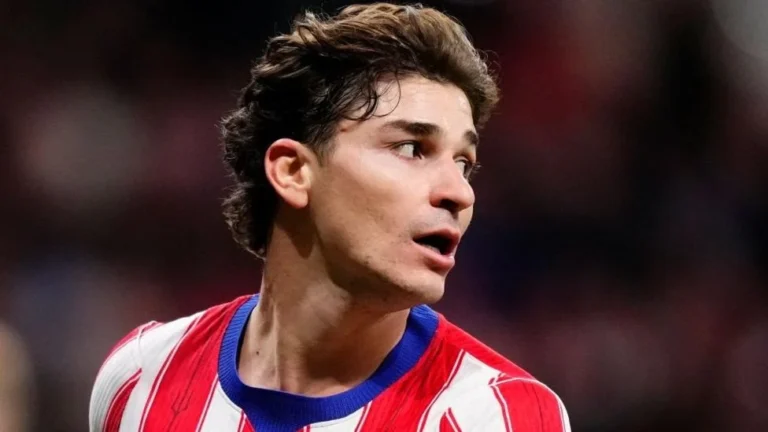 Barcelona Fined Following Improper Approach For Julian Alvarez