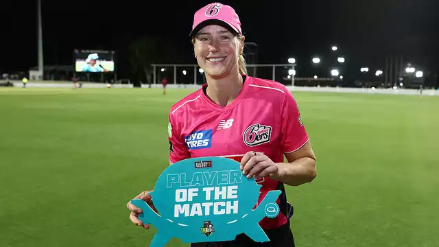 Sydney Sixers Secure Thrilling Last-Ball Win Over Brisbane Heat