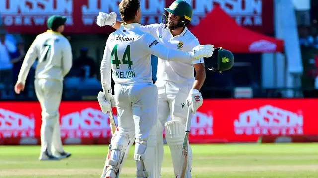 Mulder and Rickelton Centuries Set Australia 288-Run Target